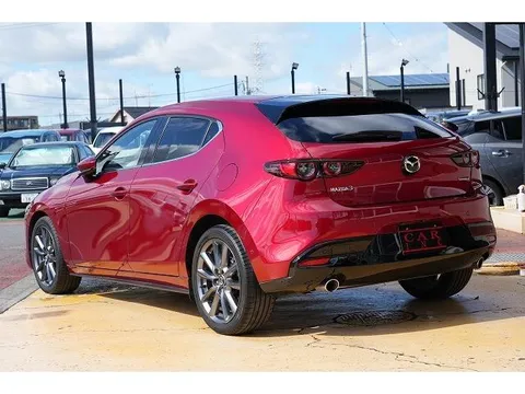 Mazda MAZDA3 Fastback