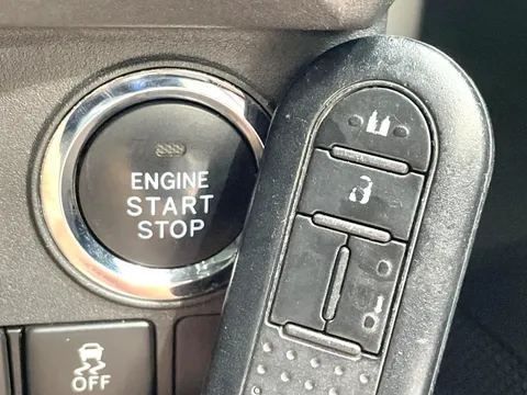 Toyota Pixis Mega