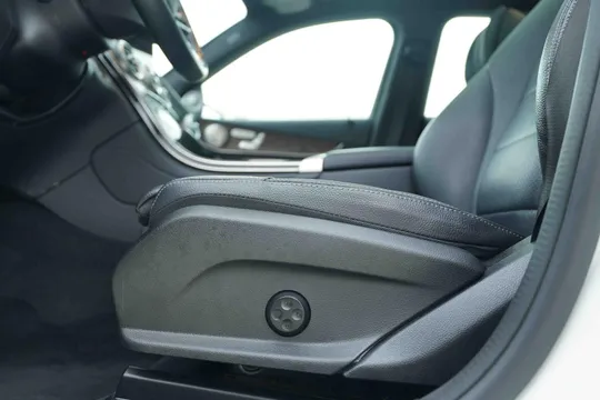 Mercedes-Benz Mercedes-Benz GLC