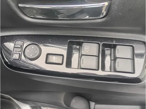 Mitsubishi eK X Space