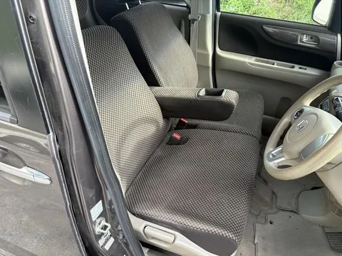 Honda N-BOX Plus