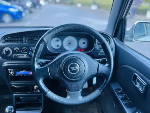 Daihatsu Mira Gino