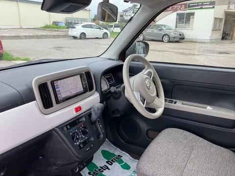 Daihatsu Mira Tocot