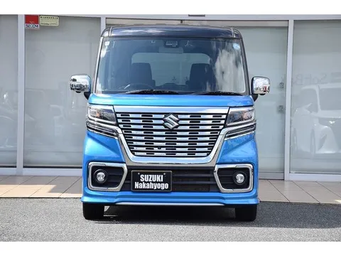 Suzuki Spacia Custom