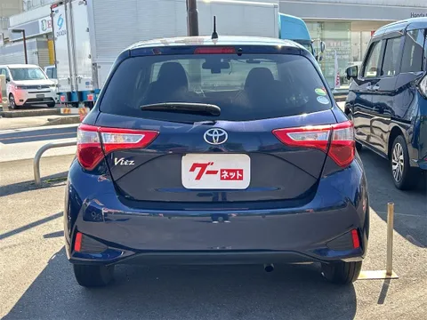 Toyota Yaris (Vitz)
