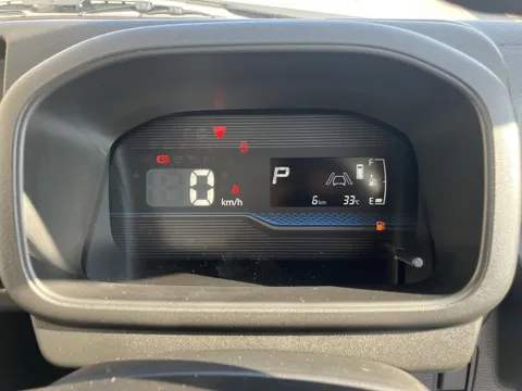 Nissan Clipper Truck
