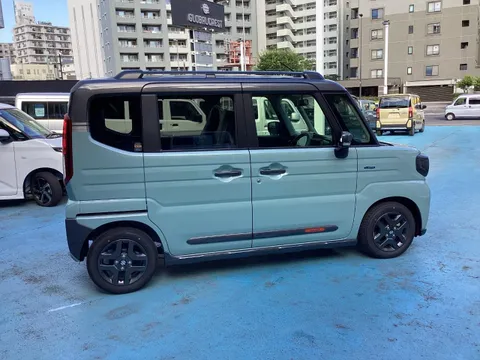 Suzuki Spacia Gear