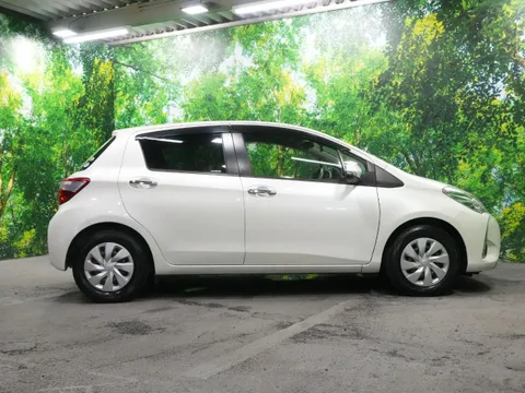 Toyota Yaris (Vitz)