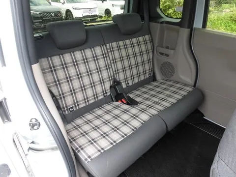 Honda N-BOX Joy