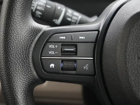 Honda N-BOX Joy