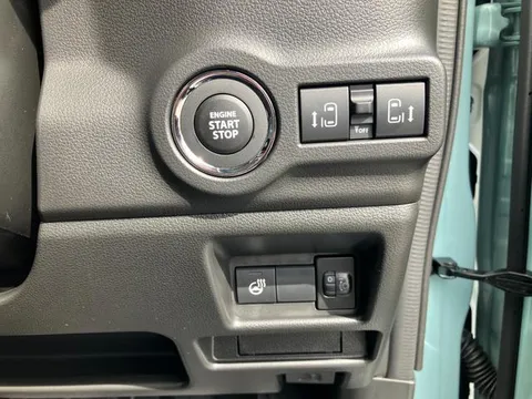 Suzuki Spacia Gear
