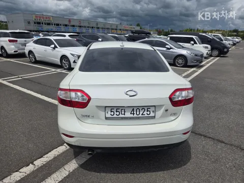 Renault SM3