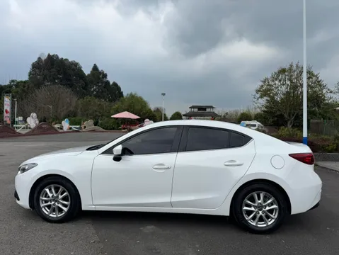 Mazda Mazda 3