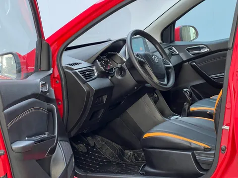 Baojun 310