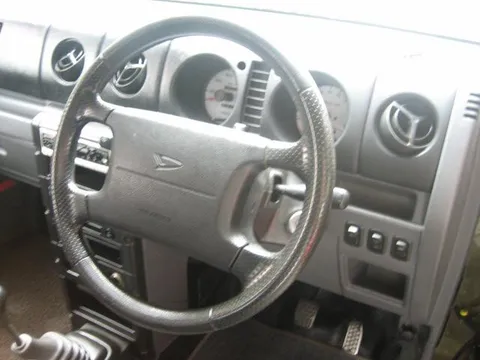 Daihatsu Naked