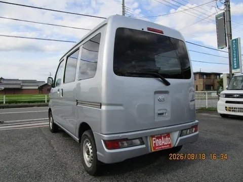 Daihatsu Hijet Cargo
