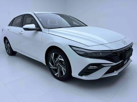 Hyundai Elantra (Avante)