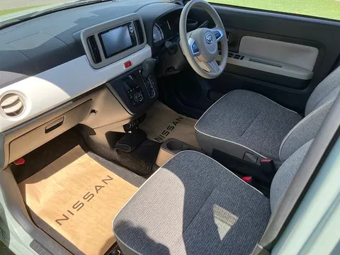 Daihatsu Mira Tocot