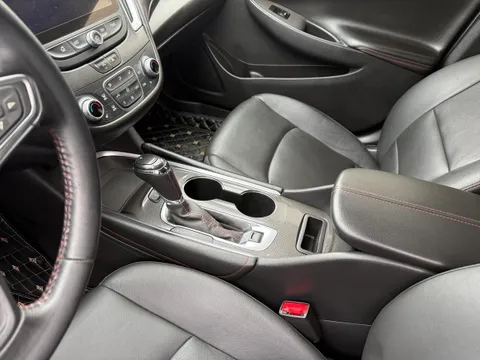 Chevrolet Malibu XL