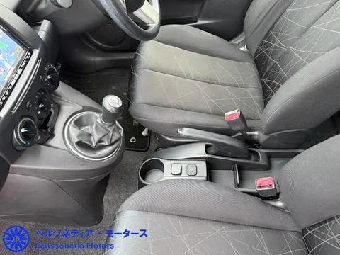 Mazda Mazda2 (Demio)