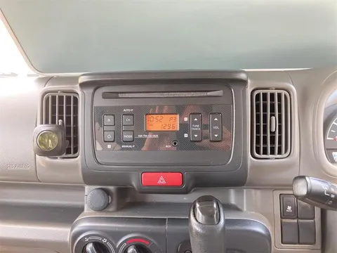 Mitsubishi Minicab Van