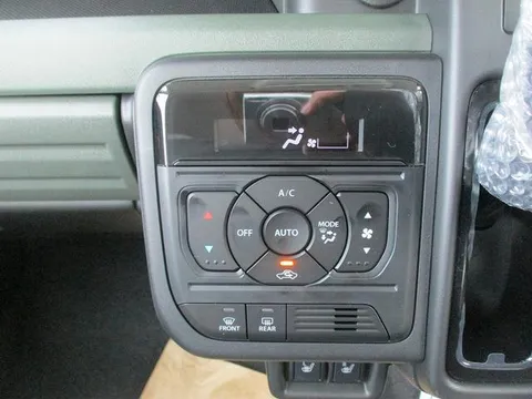 Suzuki Spacia Gear
