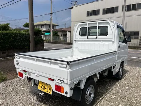 Nissan Clipper Truck