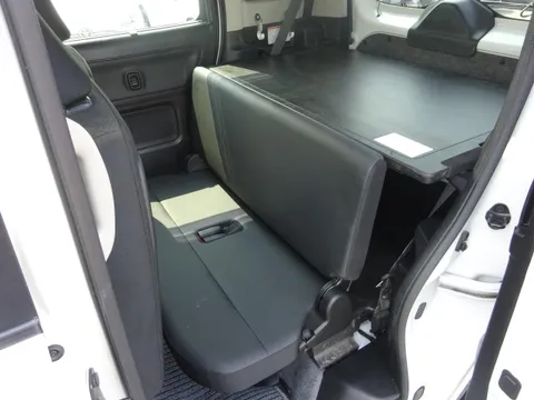 Suzuki Spacia Base