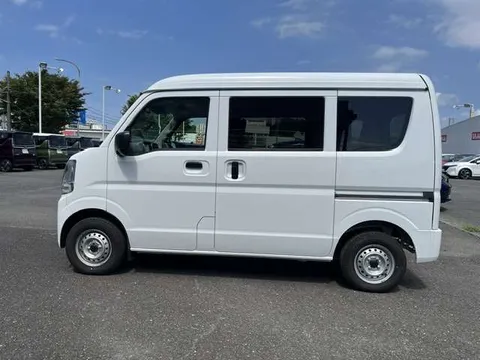 Nissan Clipper