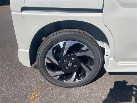 Suzuki Spacia Custom