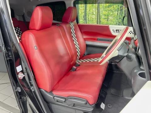 Honda N-BOX Slash