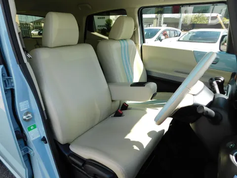 Honda N-BOX Slash