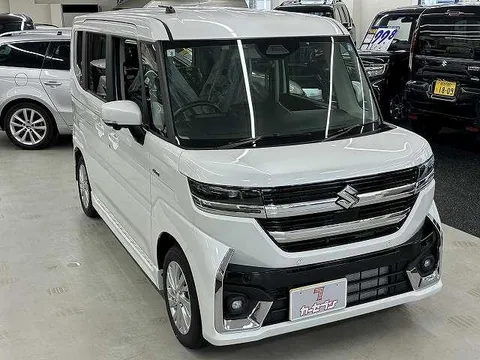 Suzuki Spacia Custom
