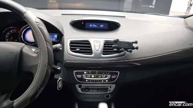 Renault SM3