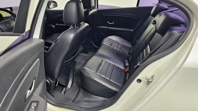 Renault SM3