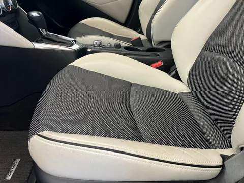 Mazda Mazda2 (Demio)