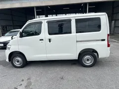 Toyota TownAce Van