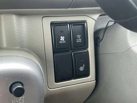 Nissan Clipper Rio