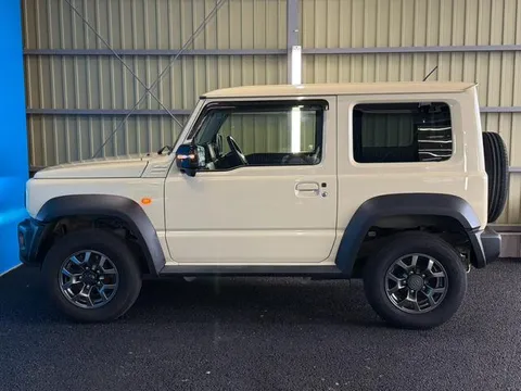 Suzuki Jimny Sierra