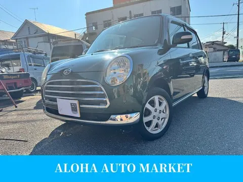 Daihatsu Mira Gino