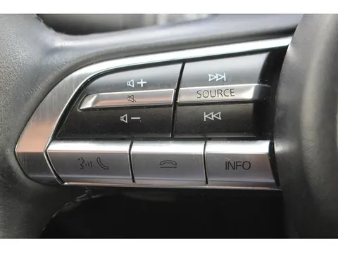 Mazda MAZDA3 Sedan