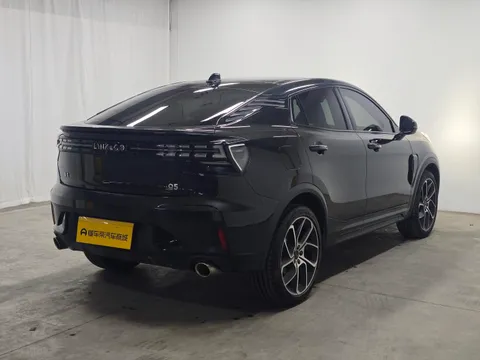 Lynk & Co 05