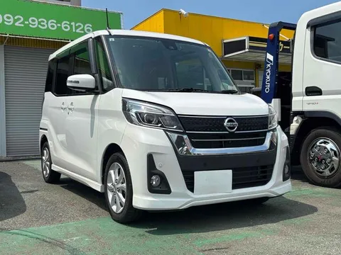 Nissan Dayz Roox