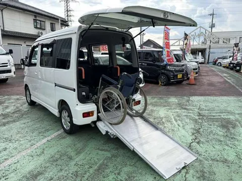Daihatsu Atrai Wagon