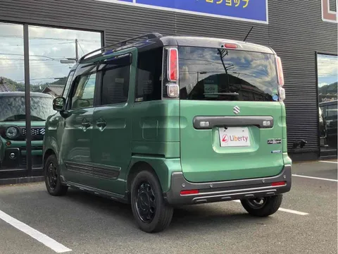 Suzuki Spacia Gear