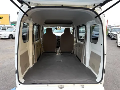 Nissan Clipper