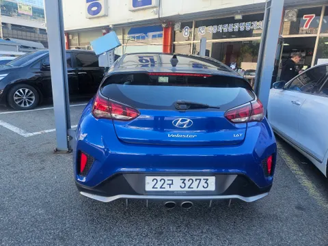 Hyundai Veloster