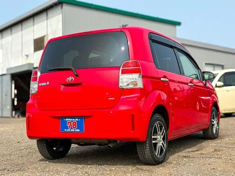 Toyota Spade