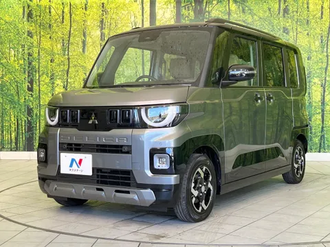 Mitsubishi Delica Mini
