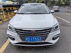 Roewe i5